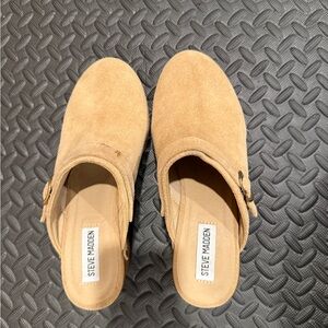 Steve Madden Tan Suede Mules